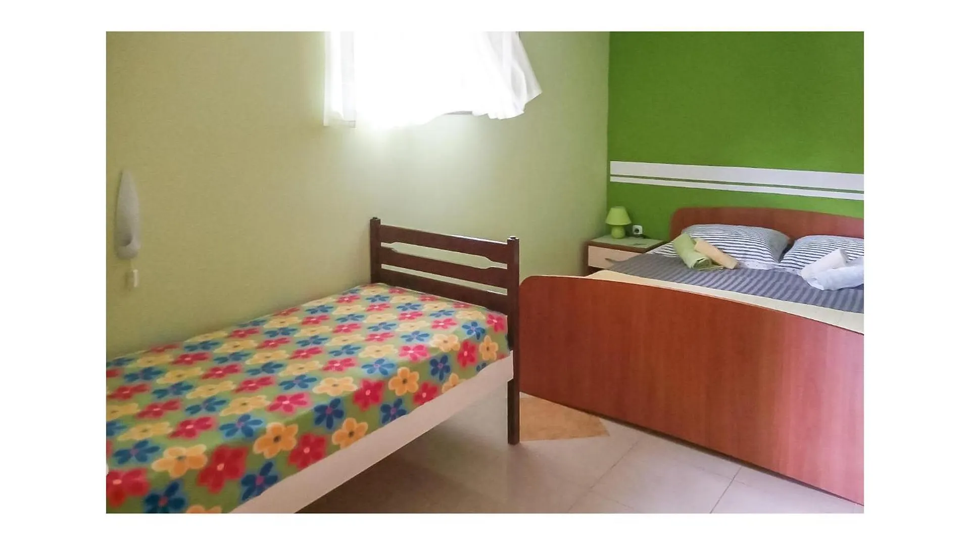 1 Bedroom Beautiful Apartment In Vrbnik