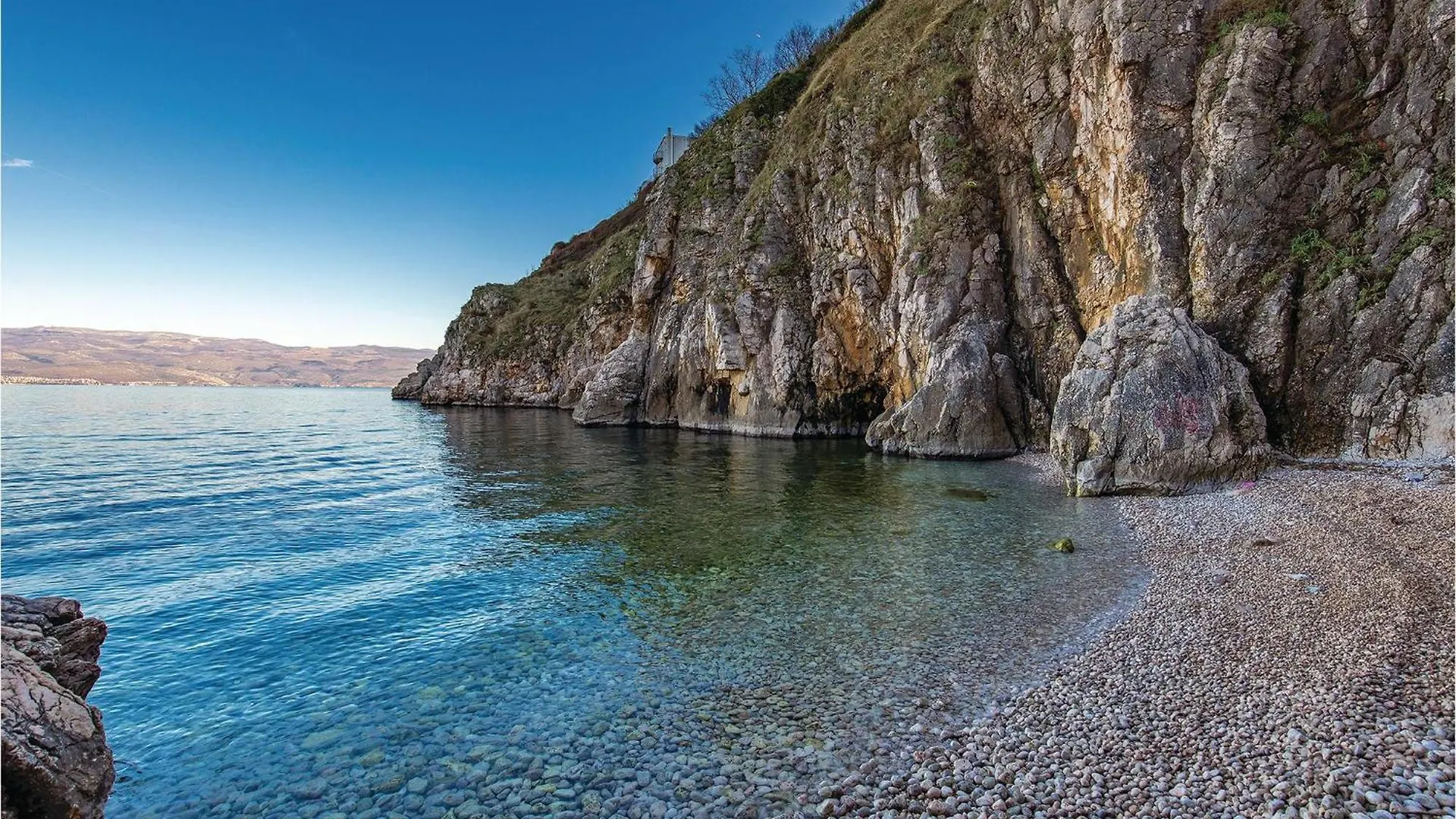 1 Bedroom Beautiful Apartment In Vrbnik 0*, Vrbnik (Primorje-Gorski Kotar) Croatia